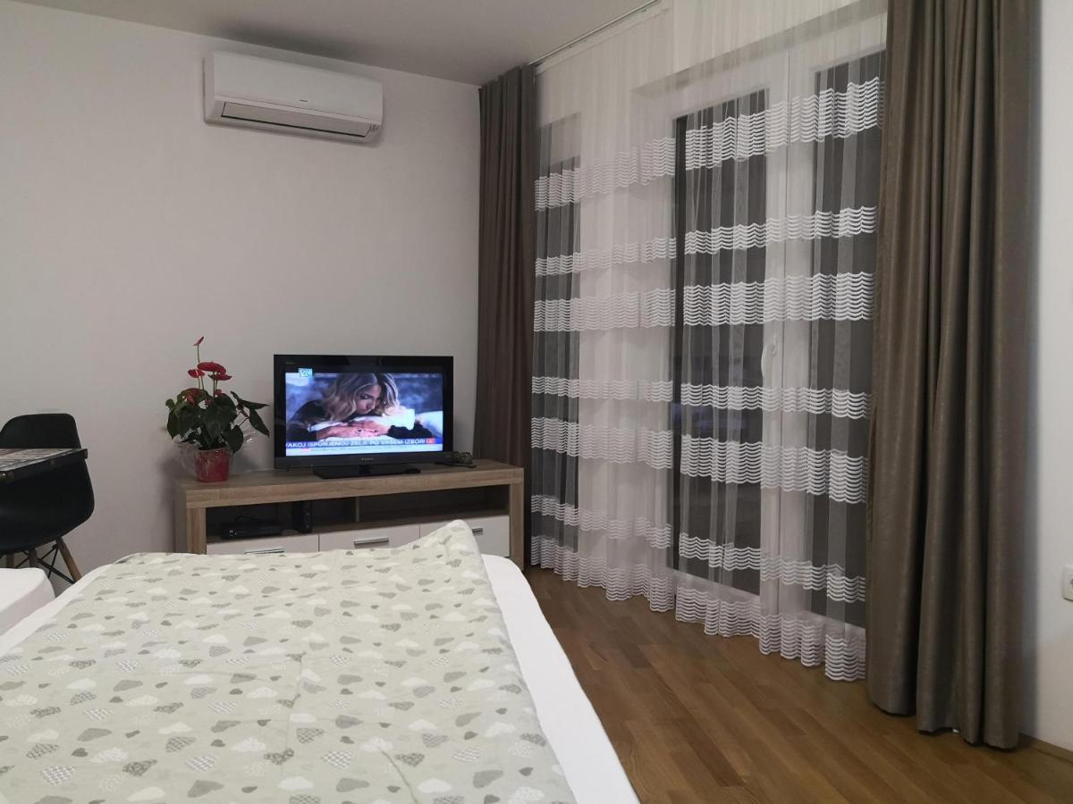 Studio Apartment Noa Мостар Экстерьер фото