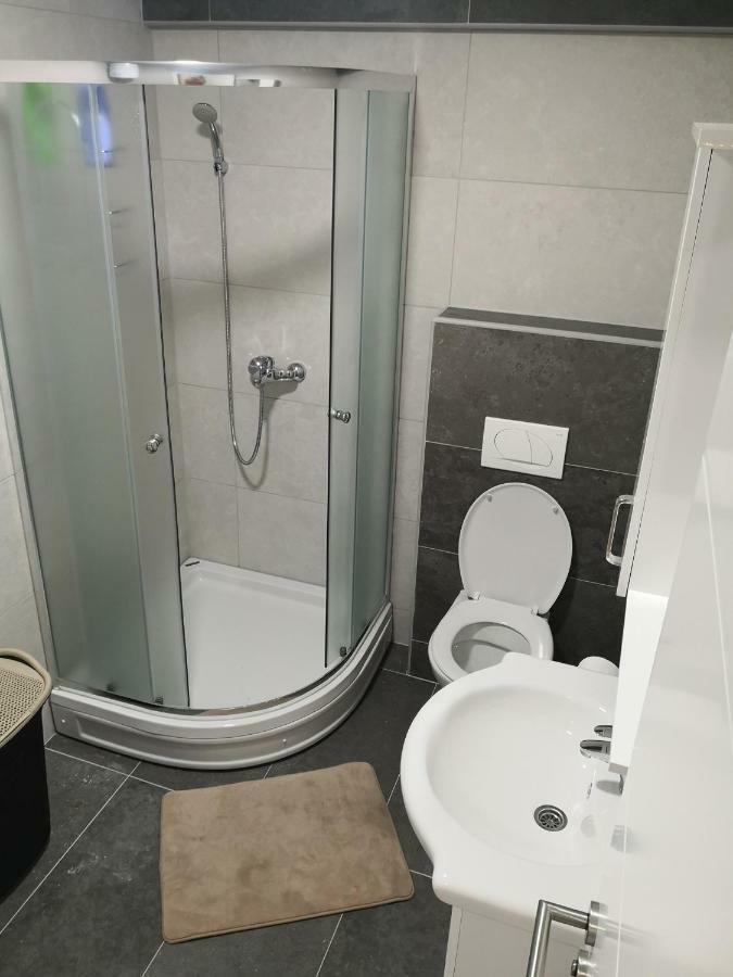 Studio Apartment Noa Мостар Экстерьер фото
