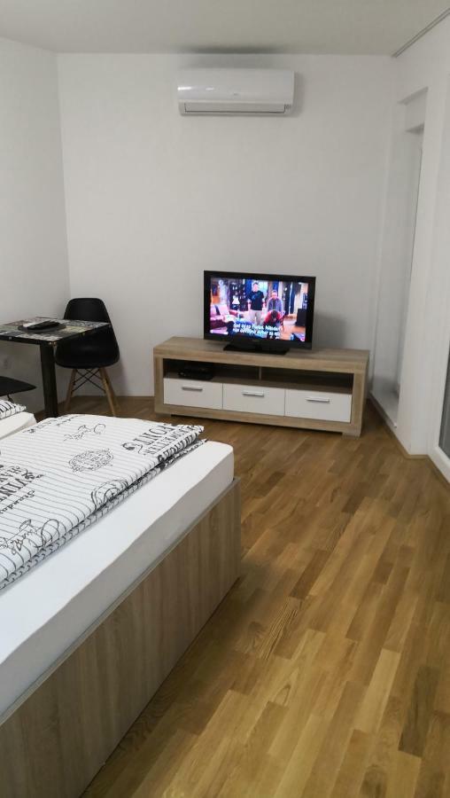 Studio Apartment Noa Мостар Экстерьер фото
